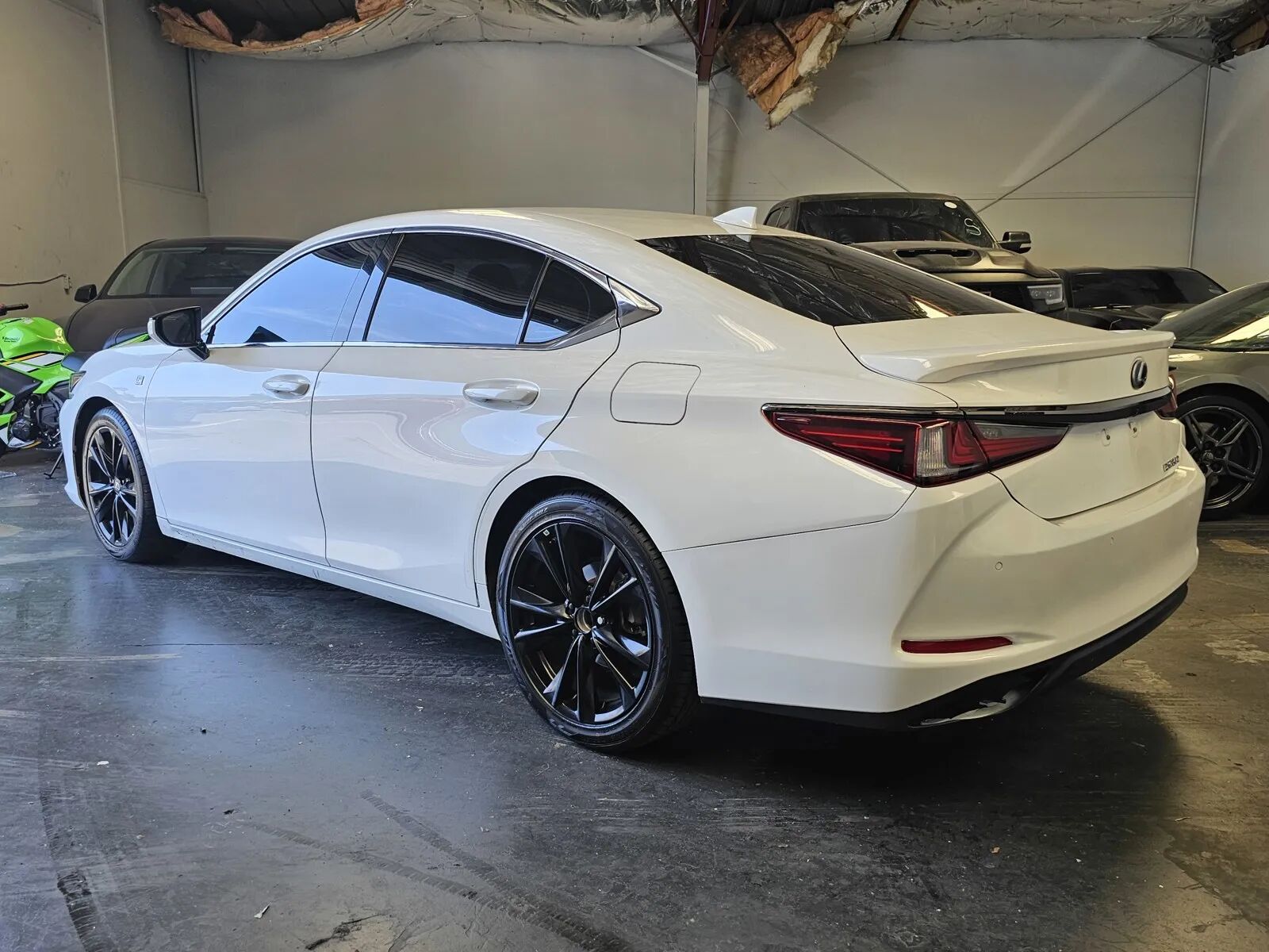2023 Lexus ES