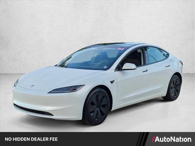 2025 TESLA Model 3