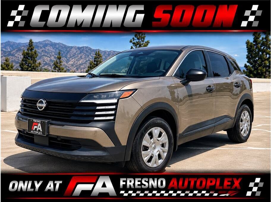 2025 NISSAN Kicks