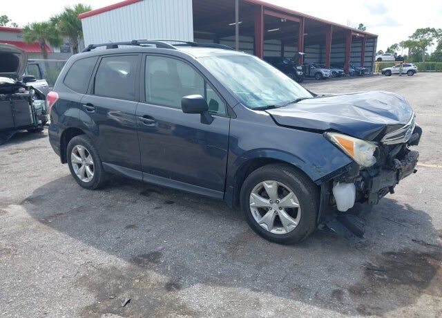 2014 SUBARU Forester