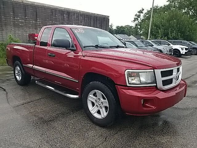 2011 DODGE Dakota