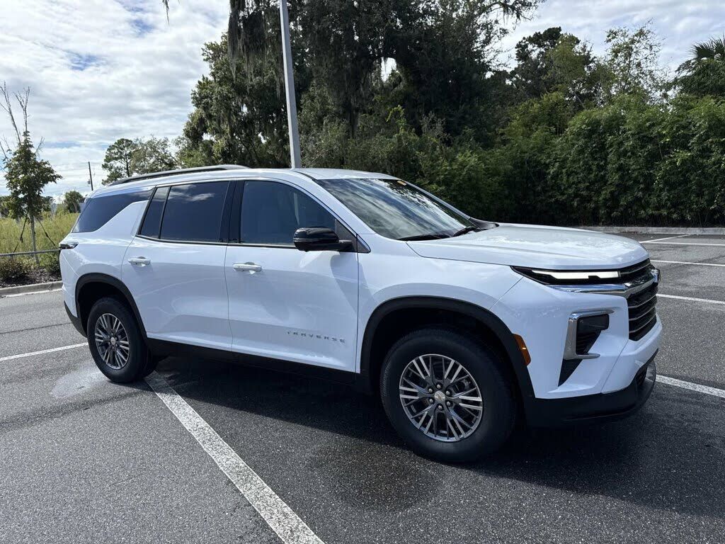 2026 CHEVROLET Traverse