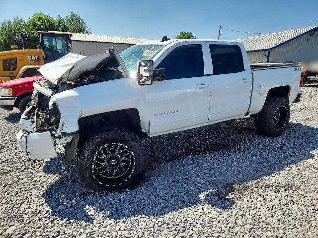 2018 CHEVROLET Silverado