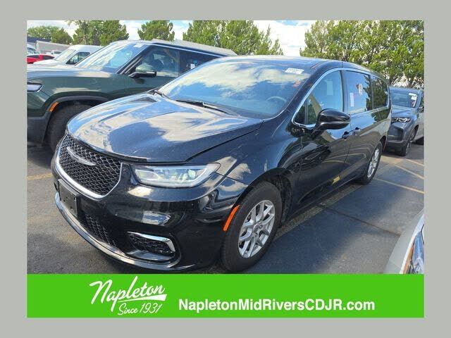2025 CHRYSLER Pacifica
