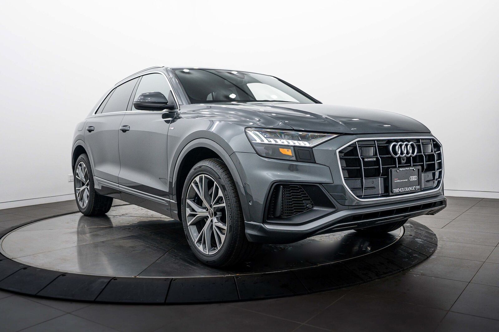 2023 Audi Q8