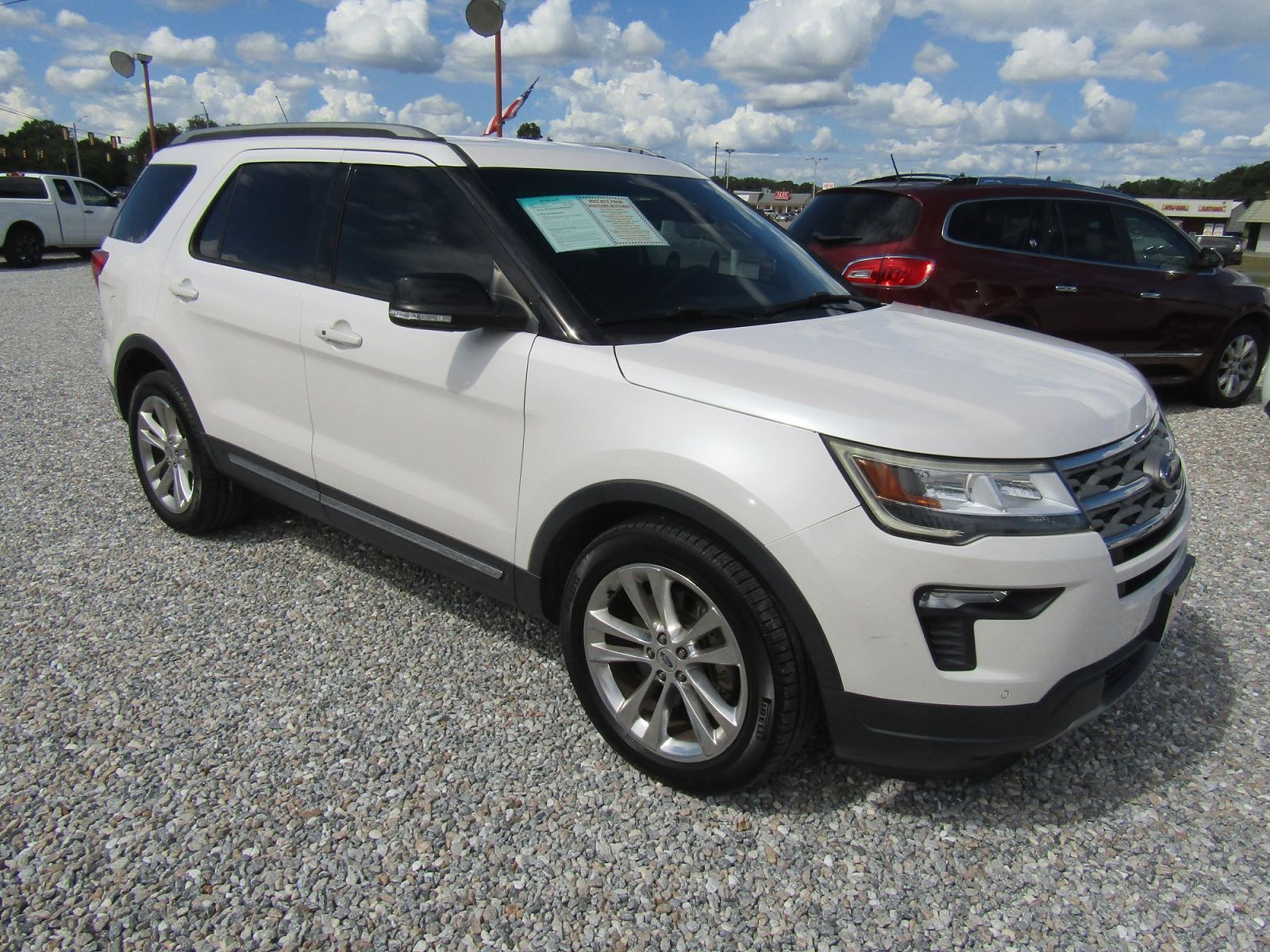 2018 FORD Explorer