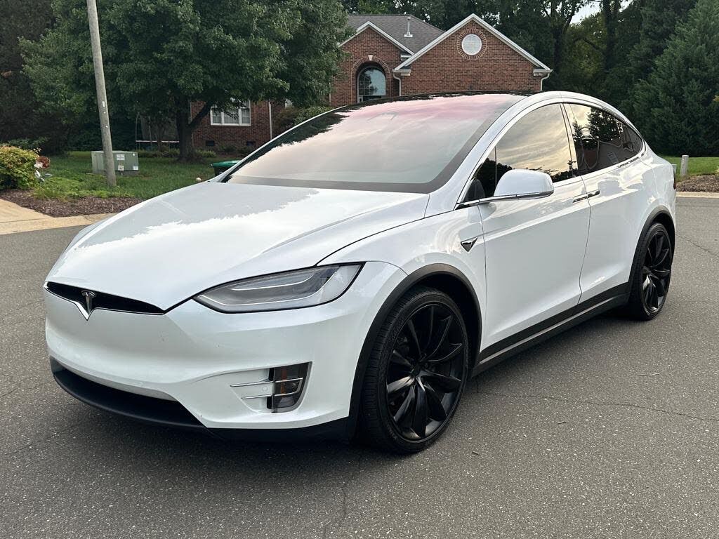 2021 TESLA Model X