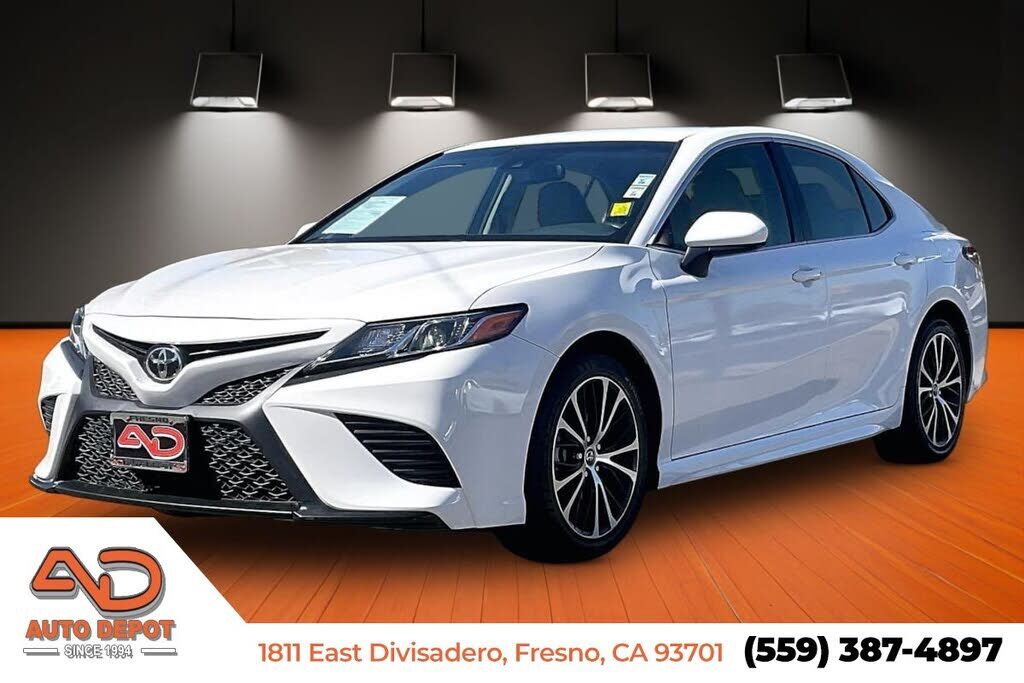 2018 TOYOTA Camry