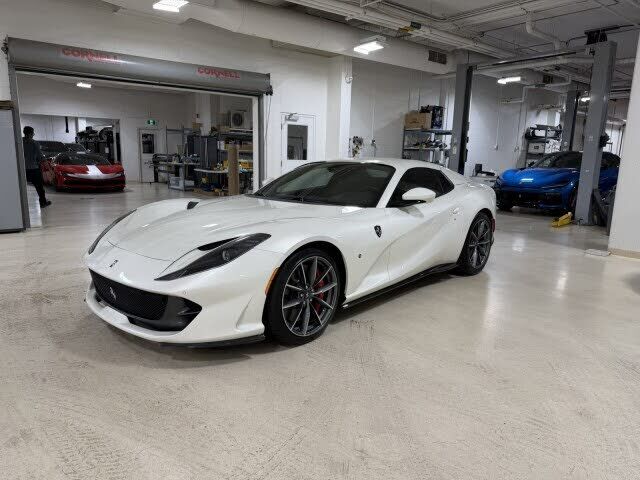 2021 FERRARI 812GTS