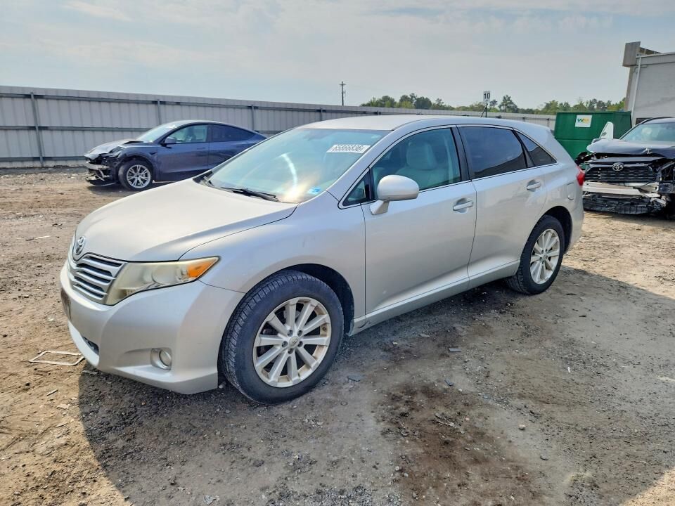 2011 TOYOTA Venza