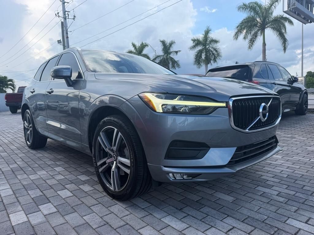 2021 VOLVO XC60