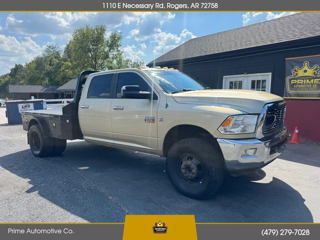 2011 DODGE Ram