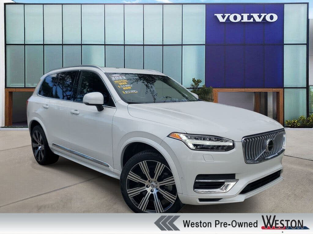 2024 VOLVO XC90