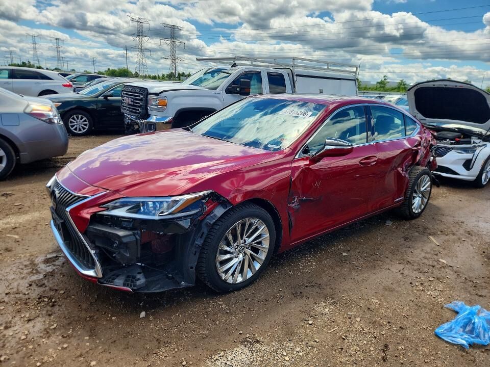 2019 LEXUS ES