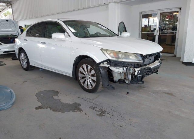 2013 HONDA Accord