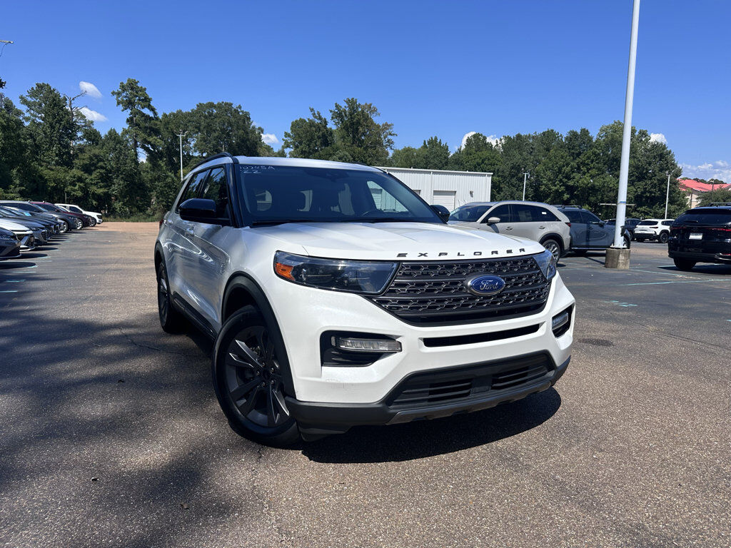 2022 FORD Explorer