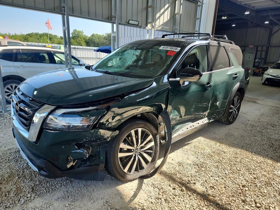 2023 NISSAN Pathfinder