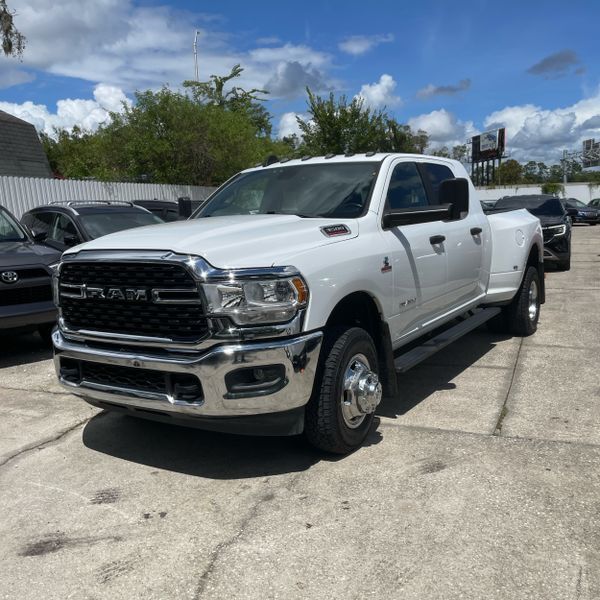 2022 RAM 3500