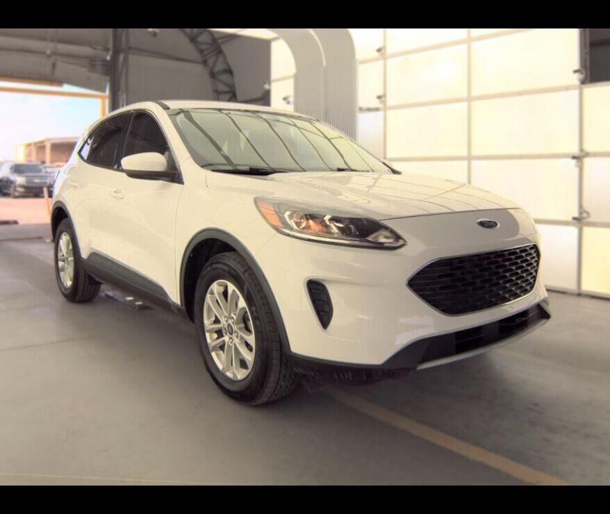 2021 FORD Escape
