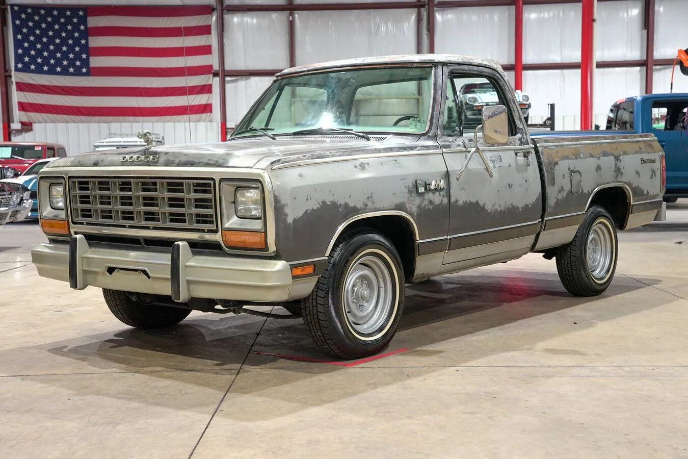 1985 DODGE D-Series