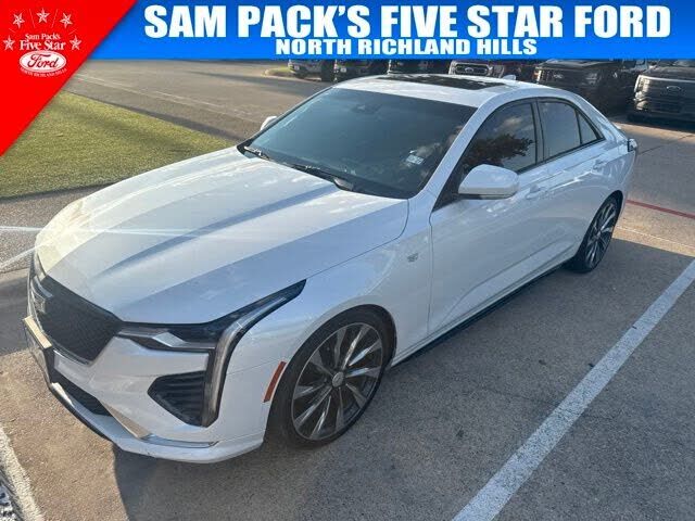 2020 CADILLAC CT4