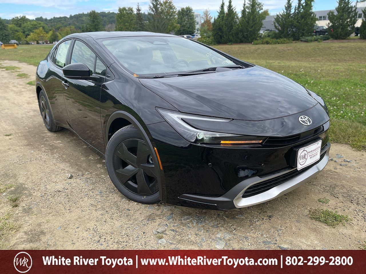2027 TOYOTA Prius