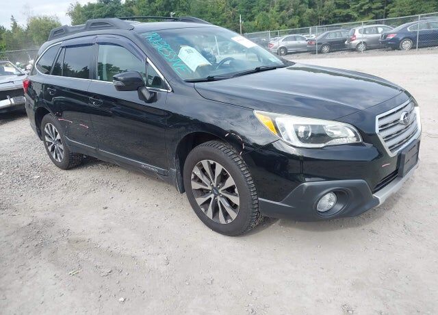 2015 SUBARU Outback