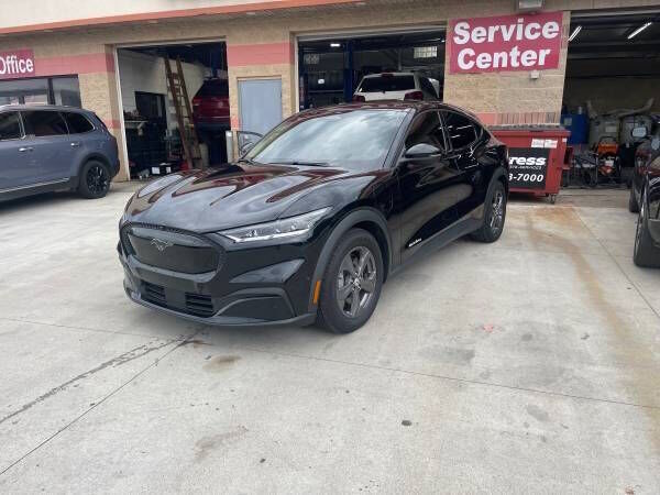 2021 FORD Mach-E