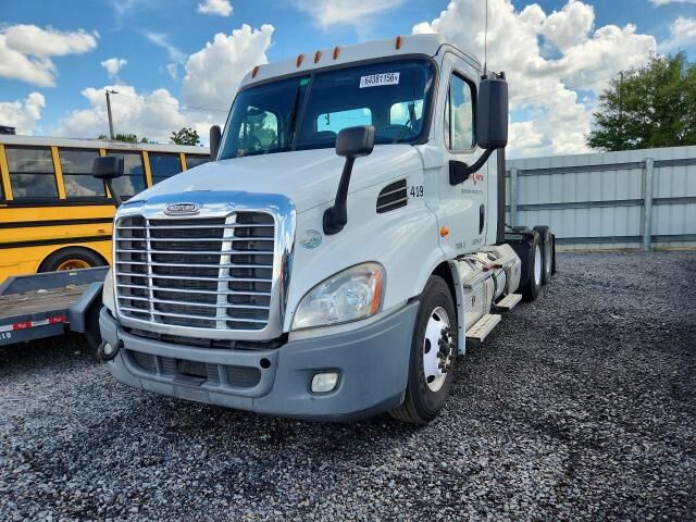 2020 FREIGHTLINER Cascadia