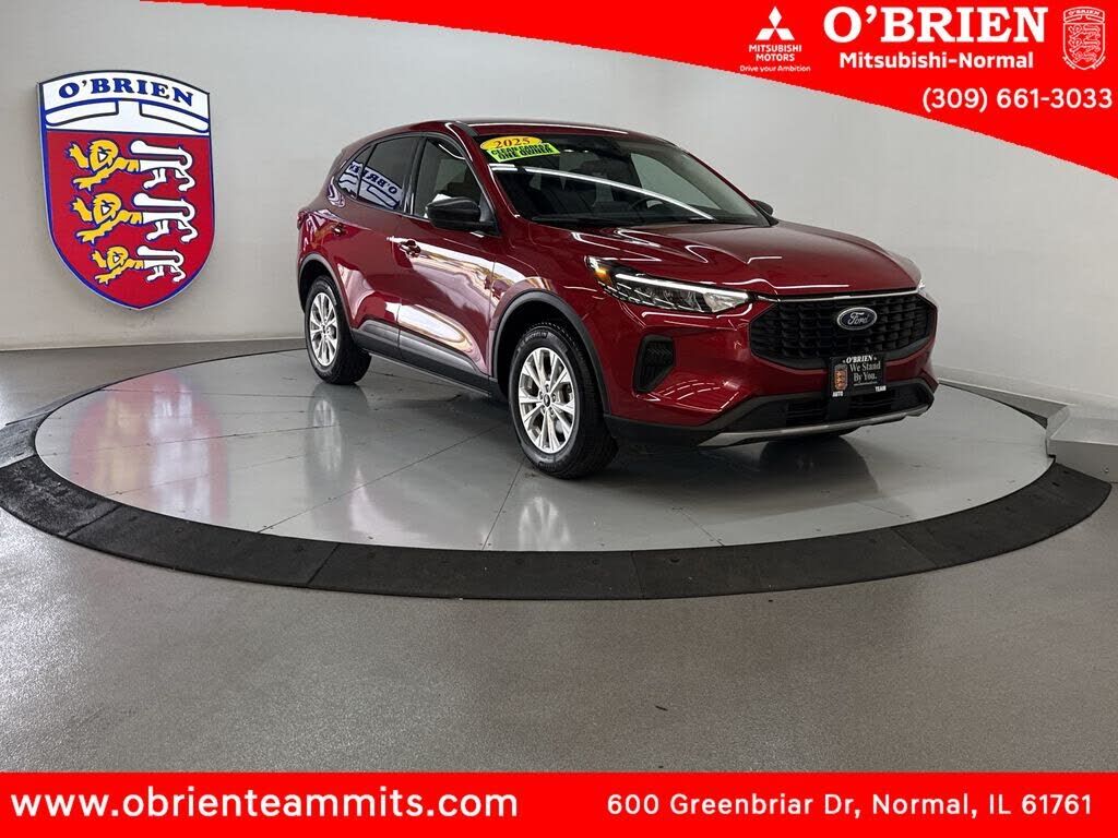 2025 FORD Escape