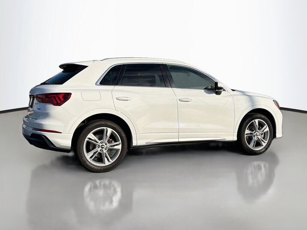 2021 Audi Q3