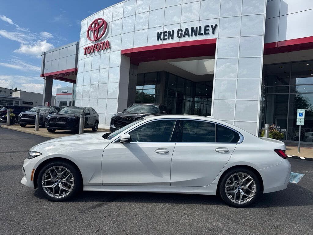 2026 BMW 330i