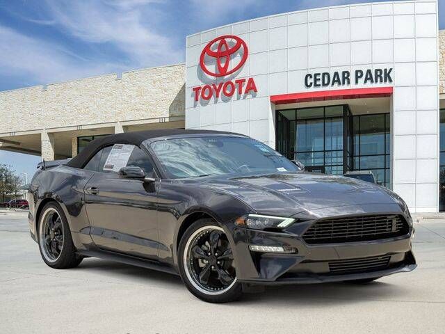 2022 FORD Mustang