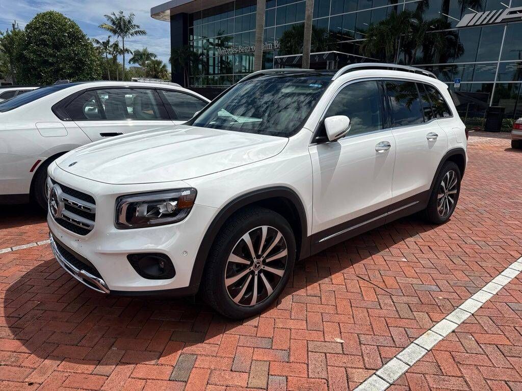 2023 Mercedes-Benz GLB-Class