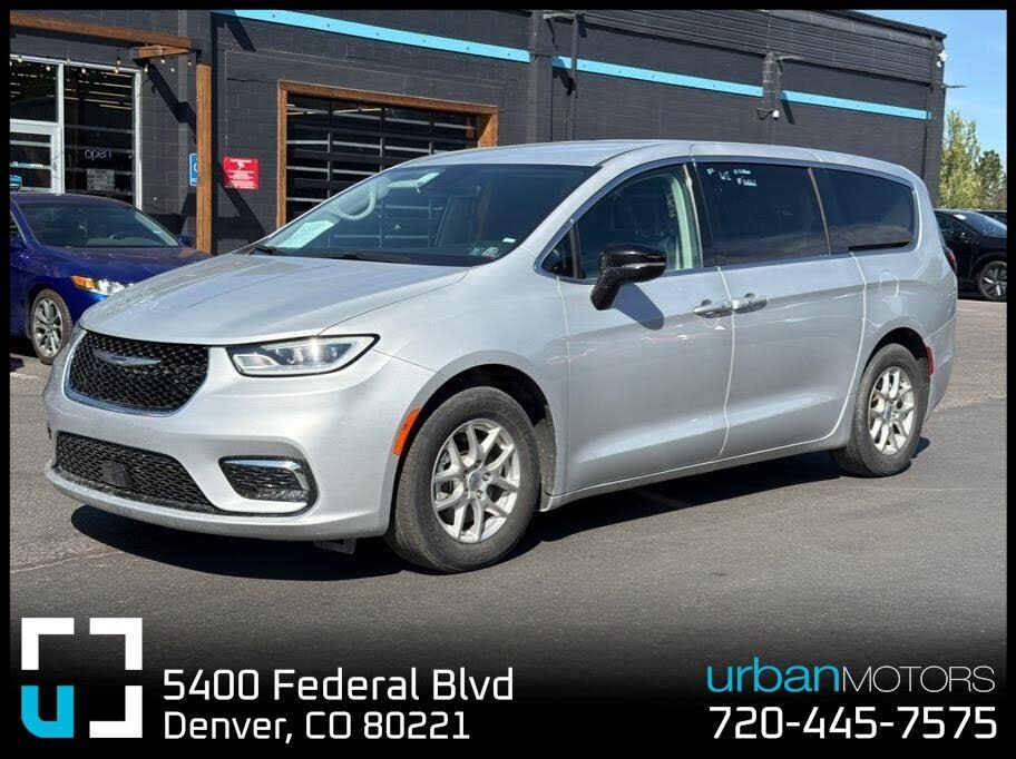2024 CHRYSLER Pacifica