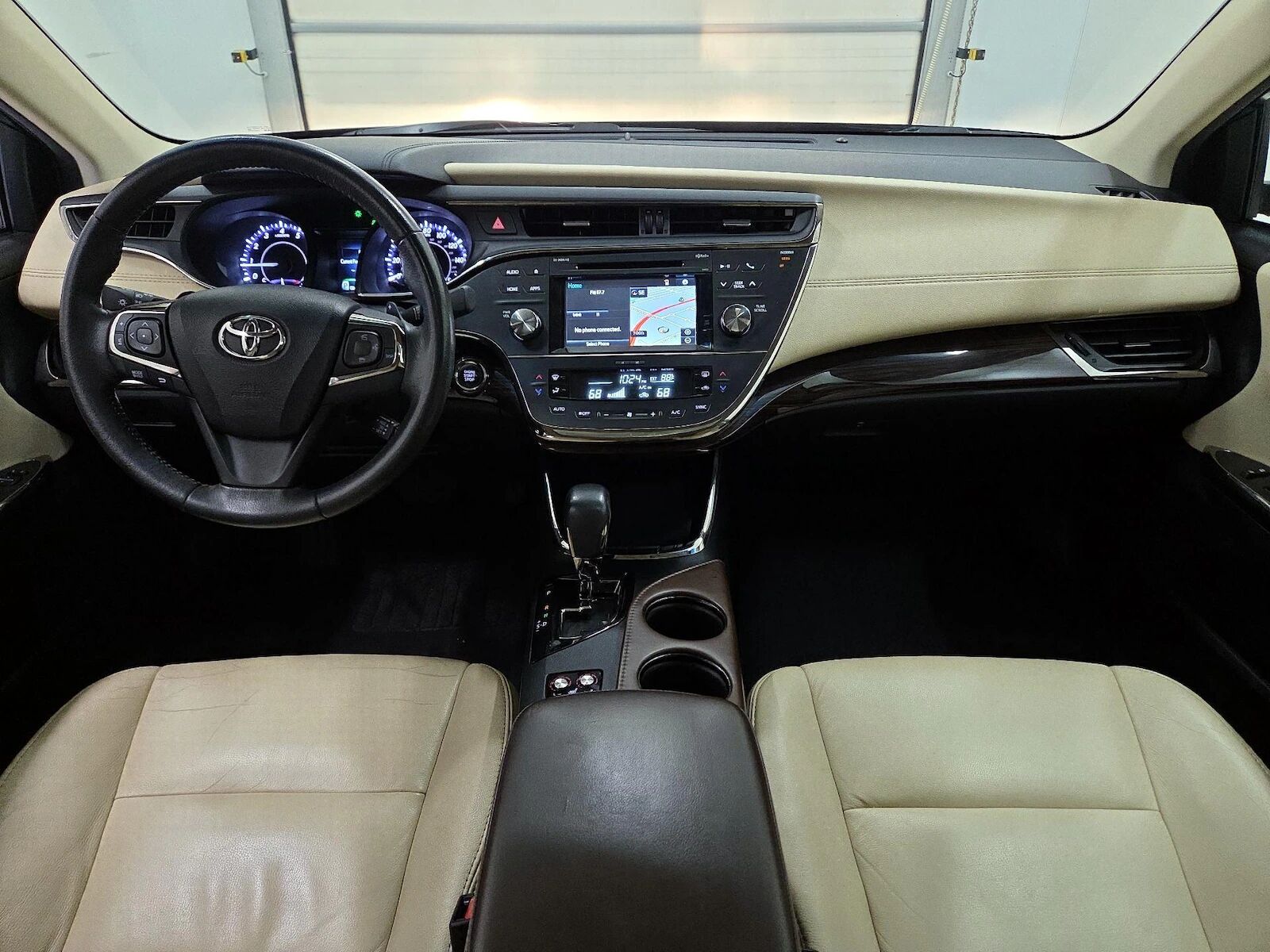 2015 TOYOTA Avalon