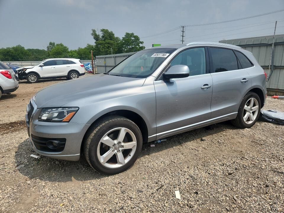 2011 AUDI Q5