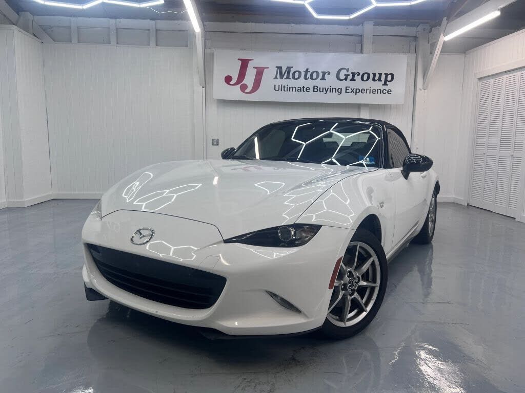 2017 MAZDA MX-5