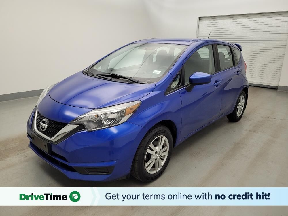 2017 NISSAN Versa