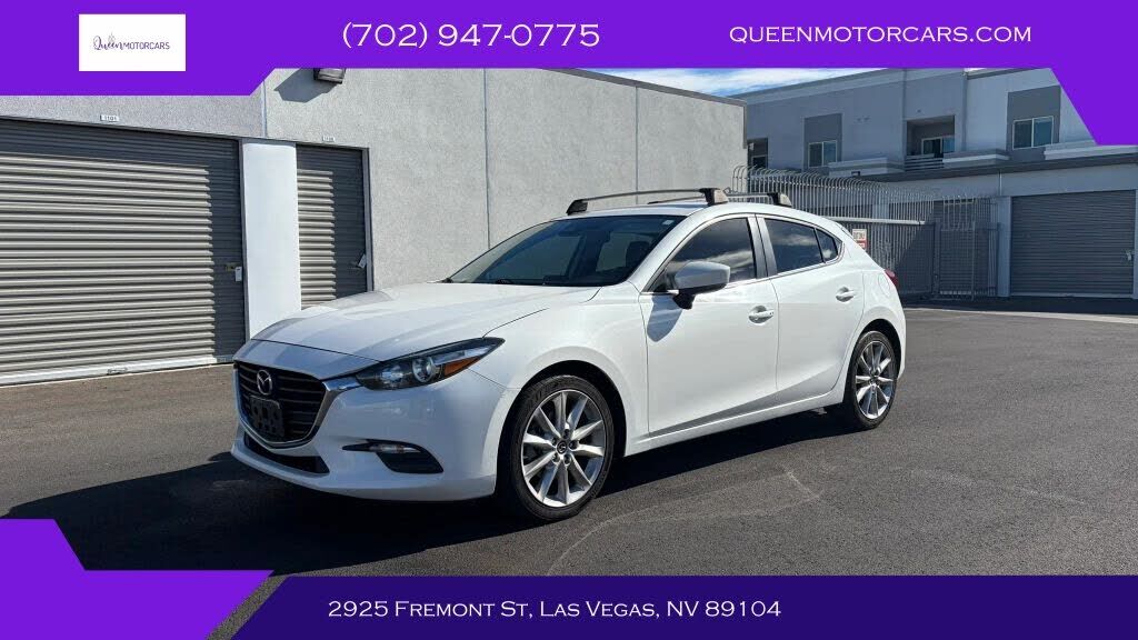 2017 MAZDA Mazda3