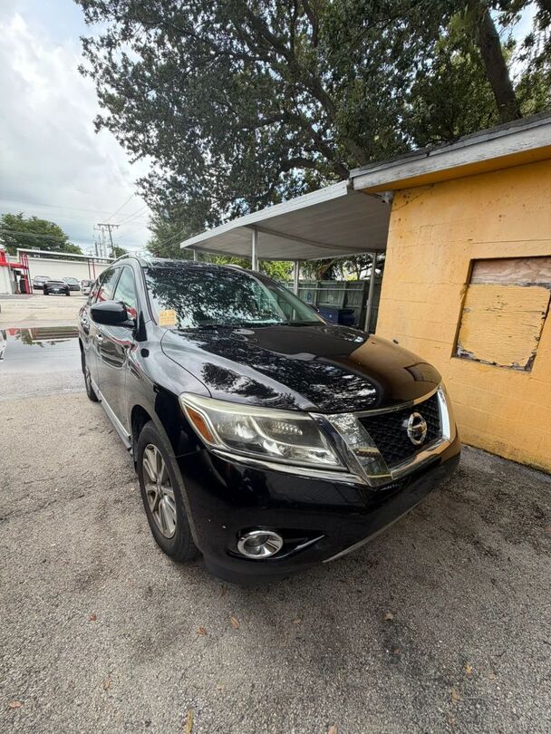 2014 NISSAN Pathfinder