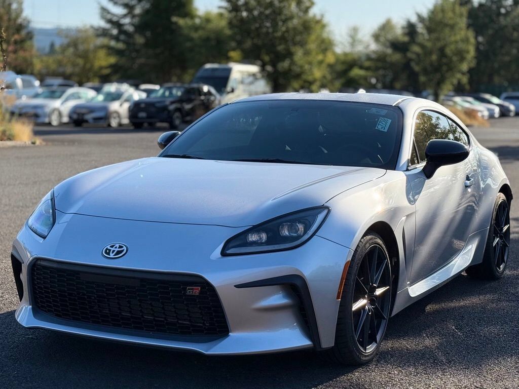 2023 TOYOTA GR86