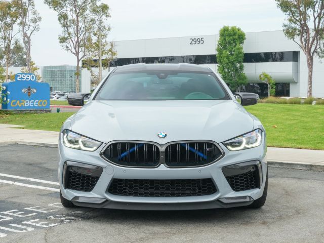 2023 BMW M8
