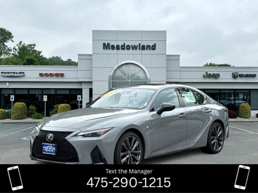 2025 LEXUS IS