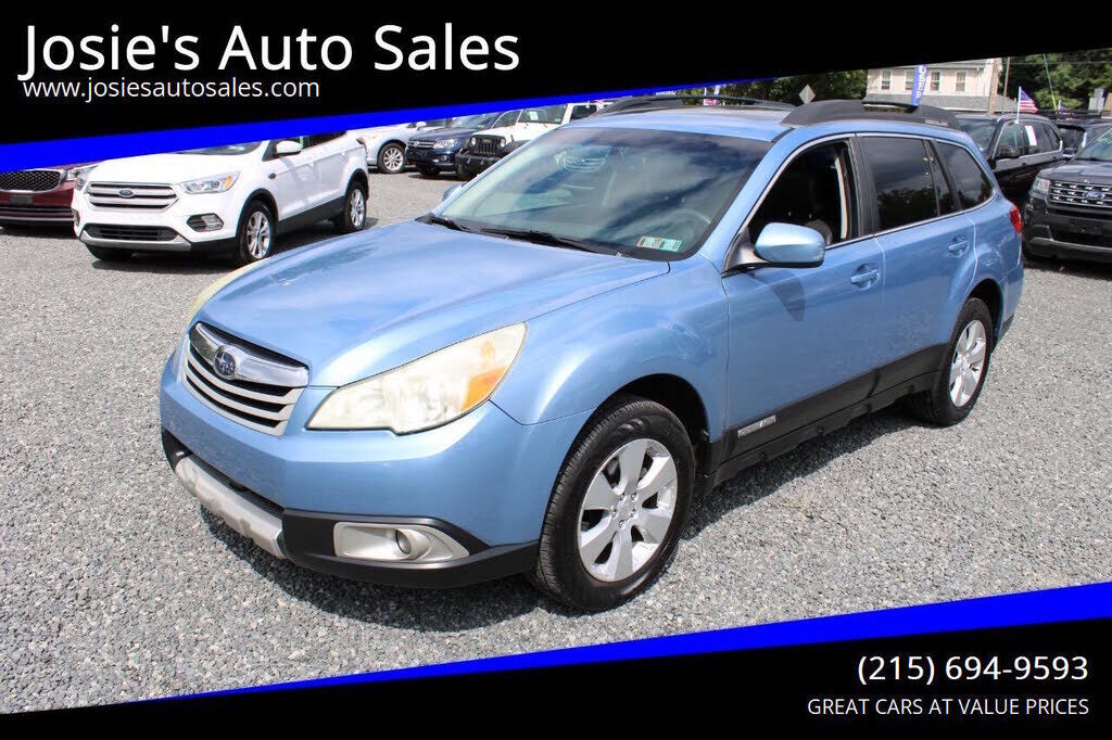 2010 SUBARU Outback
