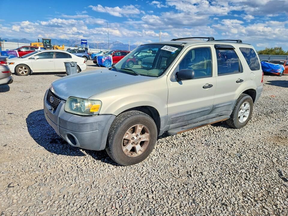 2005 FORD Escape
