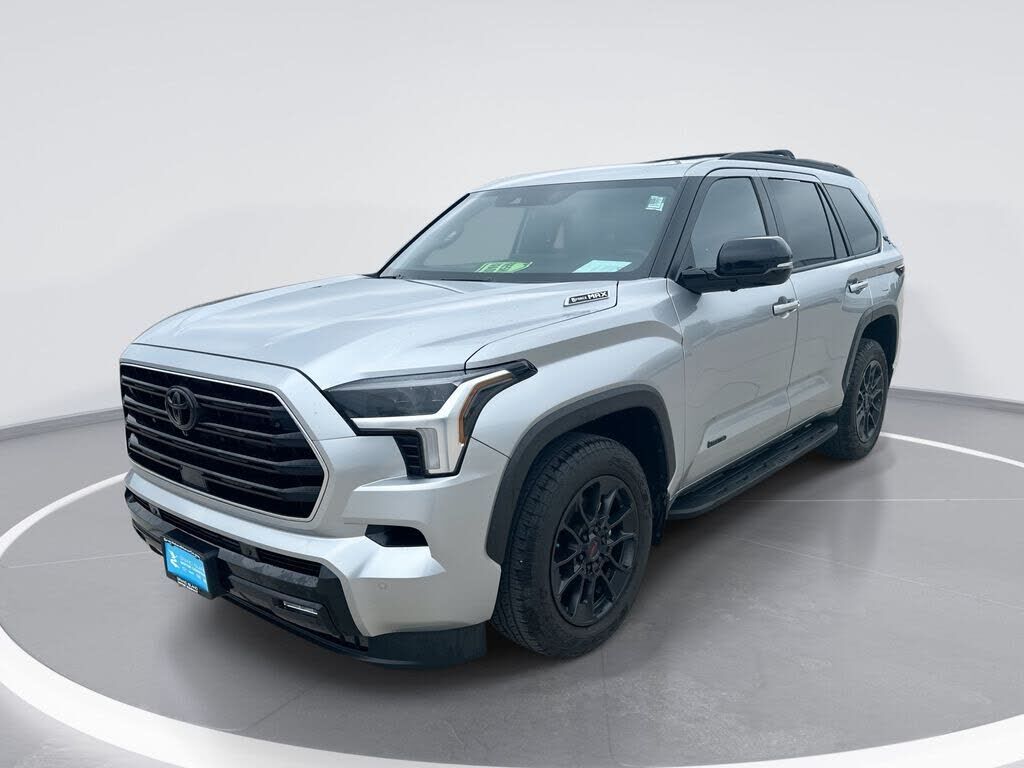 2025 TOYOTA Sequoia