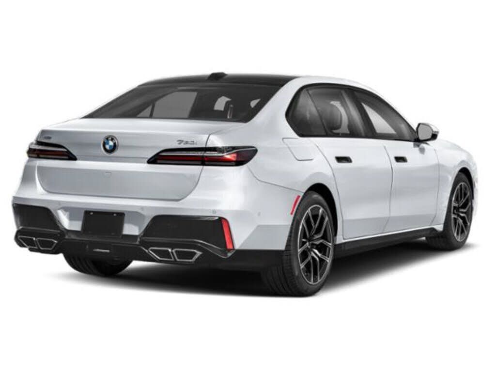 2026 BMW 760i
