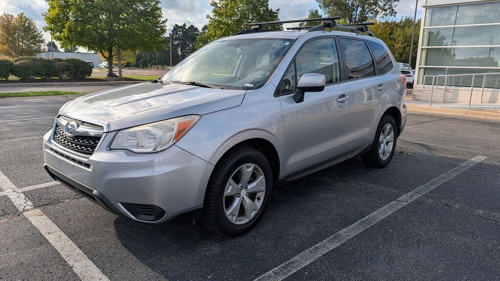 2015 SUBARU Forester