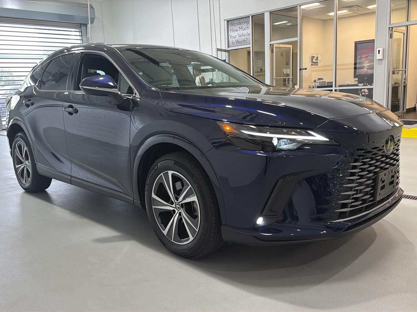 2025 LEXUS RX
